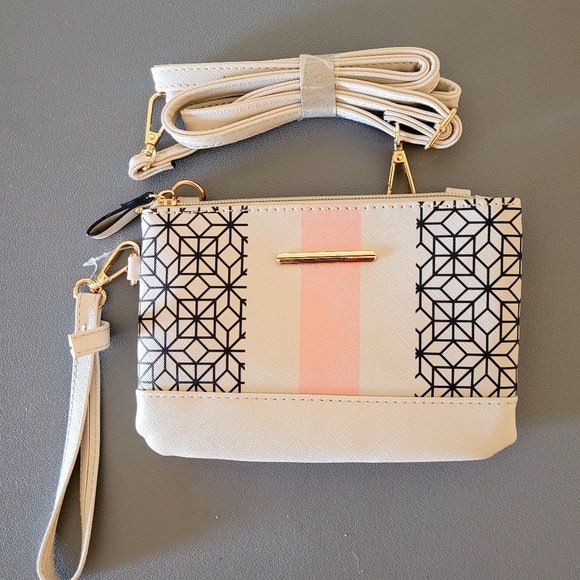 Cute Wristlet With Crossbody Shoulder Bag Strap Cream Black & Pink New - Picture 1 of 3